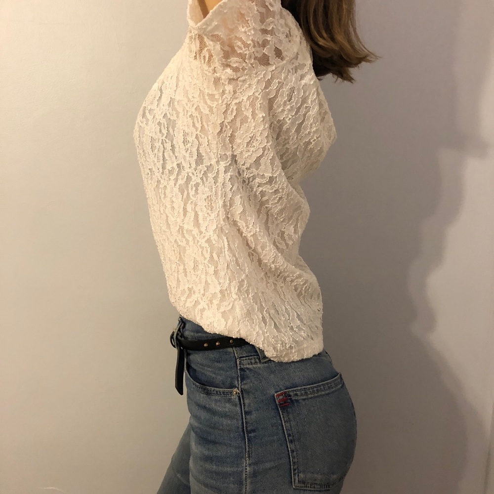 Vintage white lace top - Picture 4 of 4